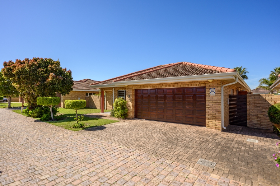 3 Bedroom Property for Sale in Summerstrand Eastern Cape